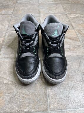 Air Jordan 3 Retro Green Glow Mens Shoe Size 13 Green CT8532-031 Preowned